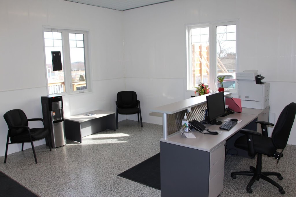Thrifty Car Rental | 11 Kincardine Hwy, Walkerton, ON N0G 2V0, Canada | Phone: (519) 881-2973