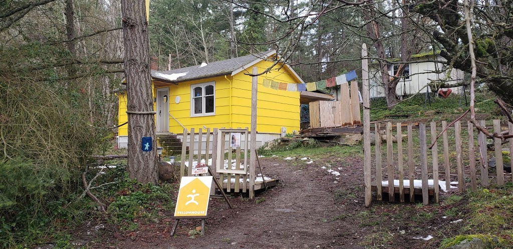Yellowhouse Art Centre | 2517 Sturdies Bay Rd, Galiano Island, BC V0N 1P0, Canada | Phone: (778) 918-9302