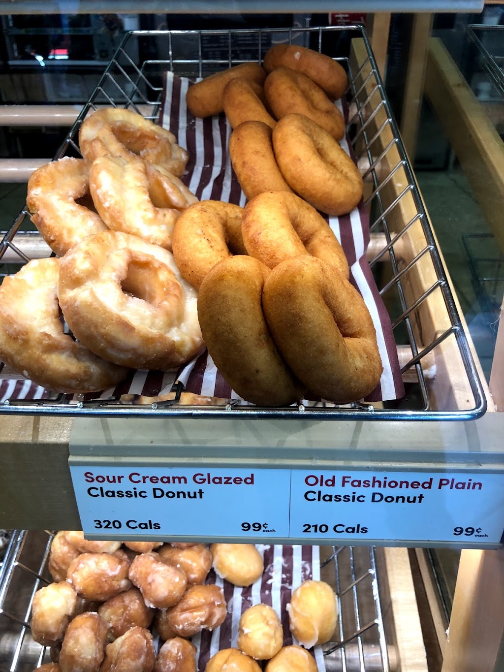 Tim Hortons | 461 Sheppard Ave E, North York, ON M2N 3B3, Canada | Phone: (416) 733-4723