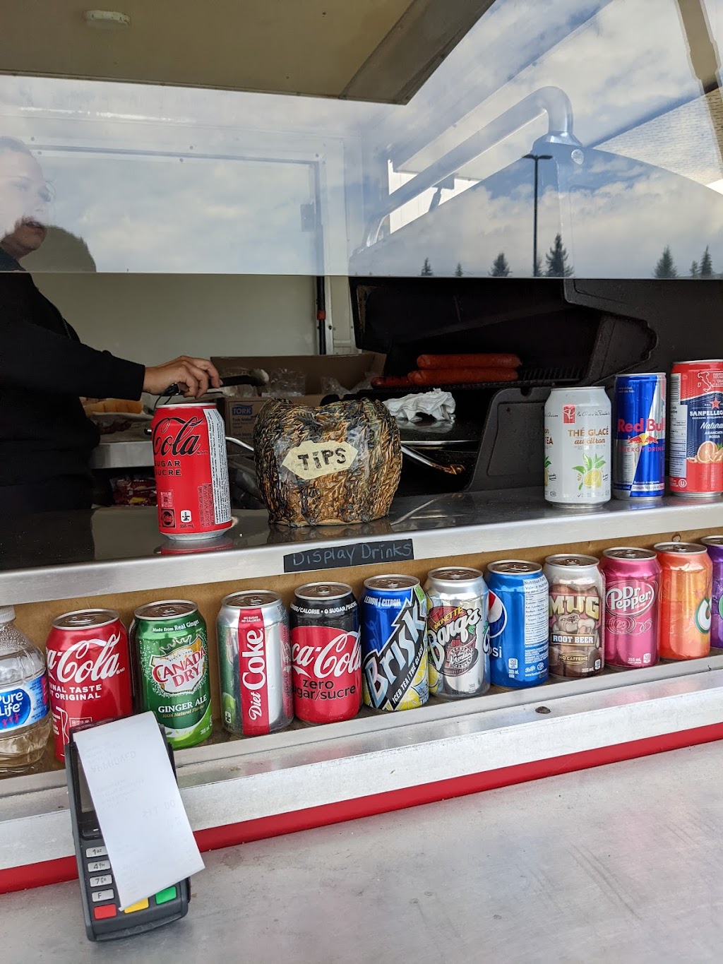Famous Franks | 4585 Uplands Dr, Nanaimo, BC V9T 6M8, Canada | Phone: (250) 716-3331