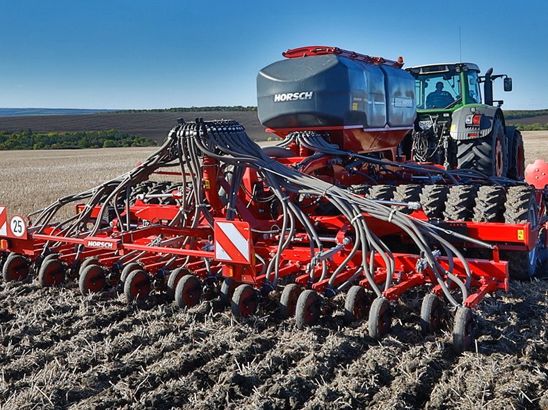 Horsch Ontario | 713377 Middletown Line, Norwich, ON N0J 1P0, Canada | Phone: (226) 325-2112