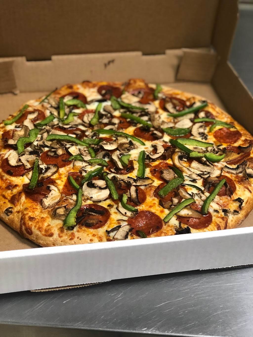 Buddys Pizza & Wings | 239 Weber St N, Waterloo, ON N2J 3H5, Canada | Phone: (519) 208-6667