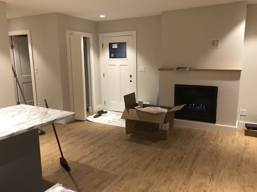 Hutchinson Contracting | 673 Lost Lake Rd, Victoria, BC V9B 6E3, Canada | Phone: (250) 900-0215