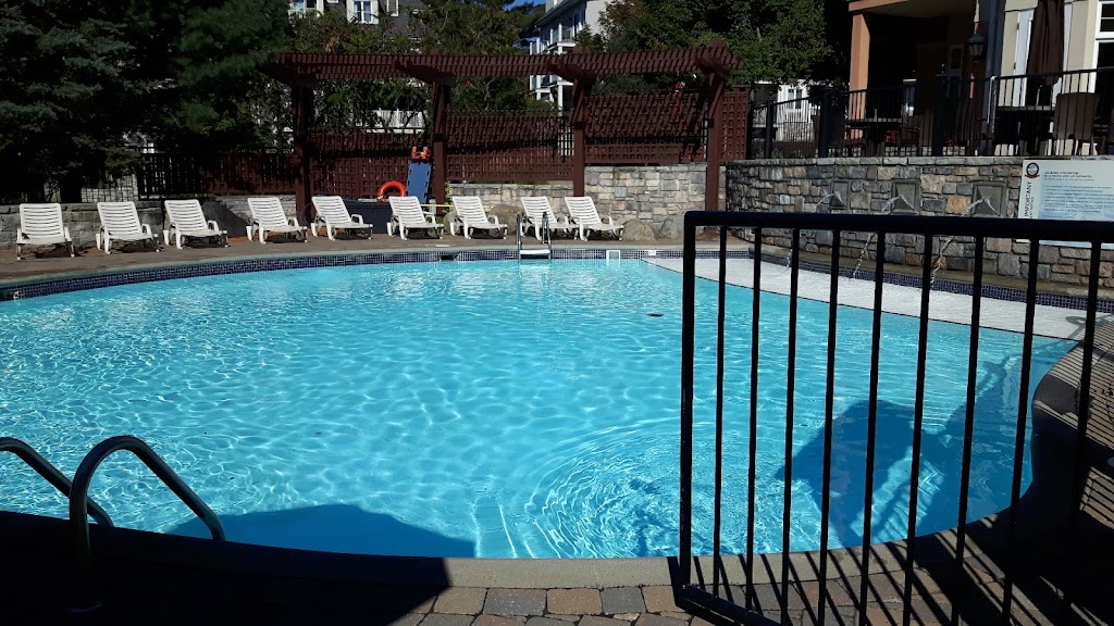 Tour des Voyageurs | 151 Chemin du Curé Deslauriers, Mont-Tremblant, QC J8E 1C9, Canada | Phone: (819) 681-1000