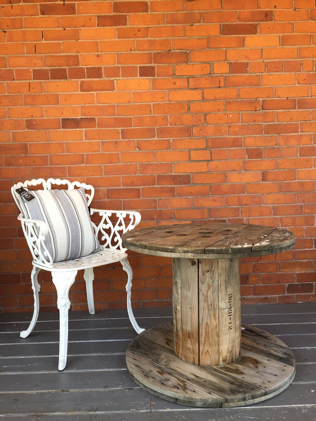 Lillifrog | 1285 Bayfield St, Midhurst, ON L0L 1X0, Canada | Phone: (705) 718-3078