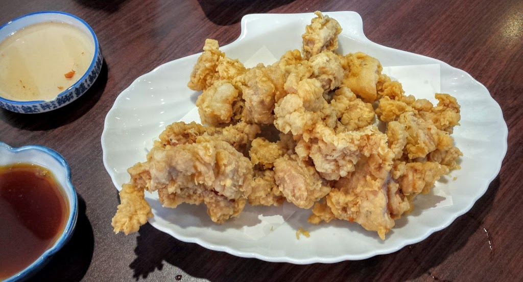 Volcano Sushi & Grill | 1991 E Hastings St, Vancouver, BC V5L 1T2, Canada | Phone: (604) 566-9918