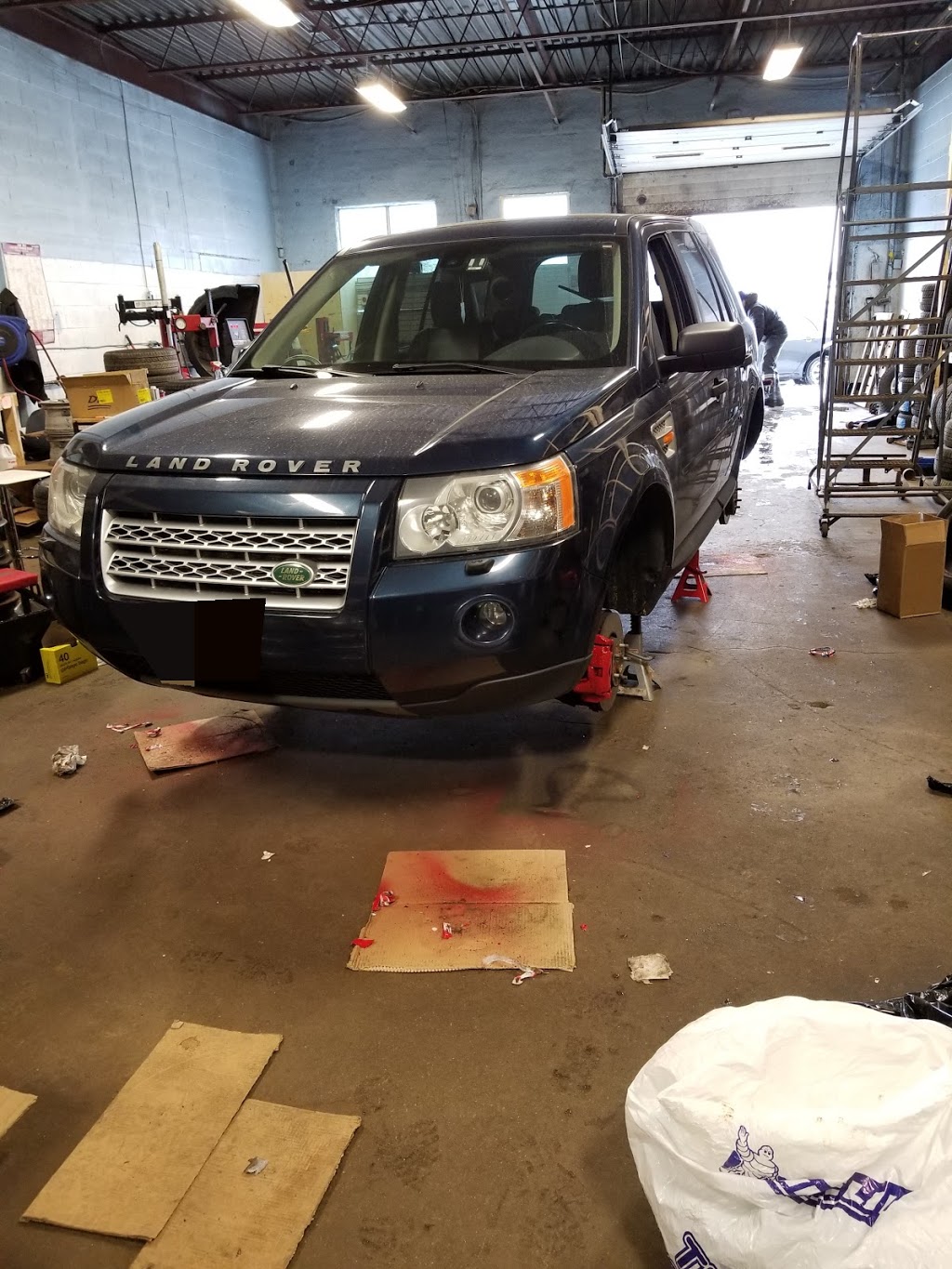 Tire Boss | 1720 Midland Ave unit 7, Scarborough, ON M1P 3C2, Canada | Phone: (647) 350-2677