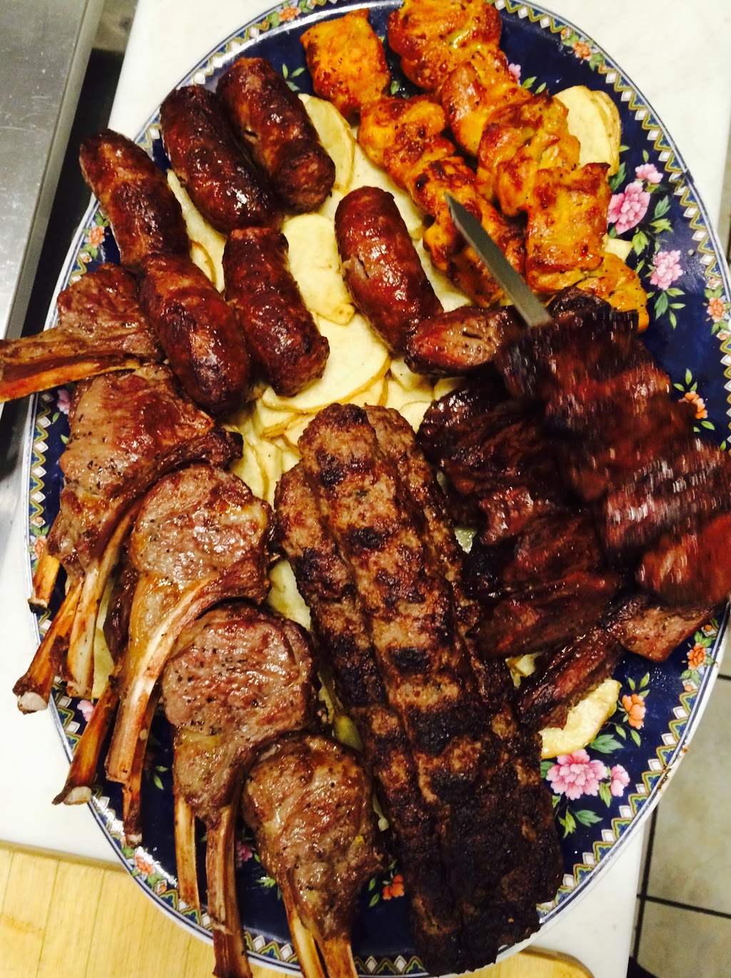 Alan Restaurant | 856 Sheppard Ave W, North York, ON M3H 2T5, Canada | Phone: (416) 630-7716