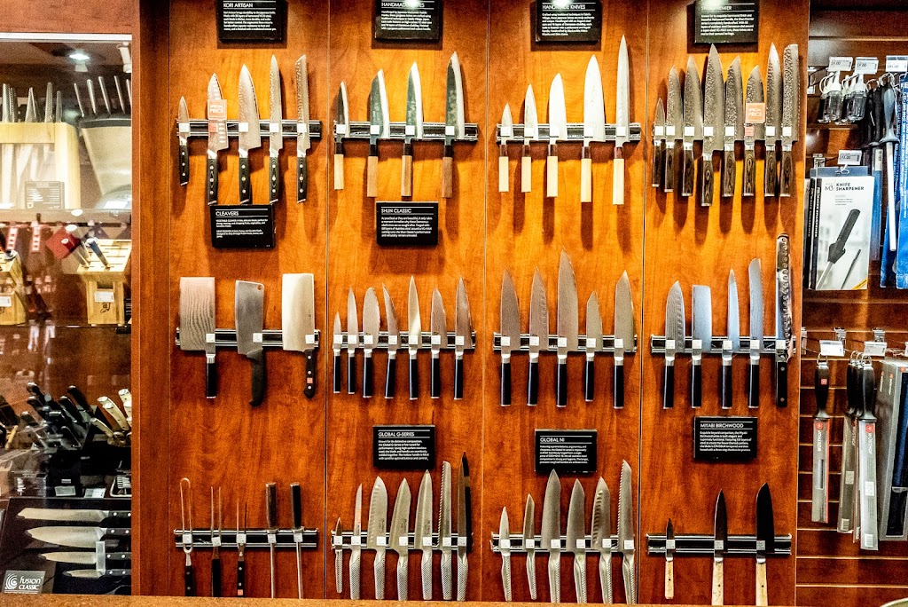 House of Knives - Nanaimo | 6631 Island Highway Unit 7, Nanaimo, BC V9T 4T7, Canada | Phone: (250) 390-3241