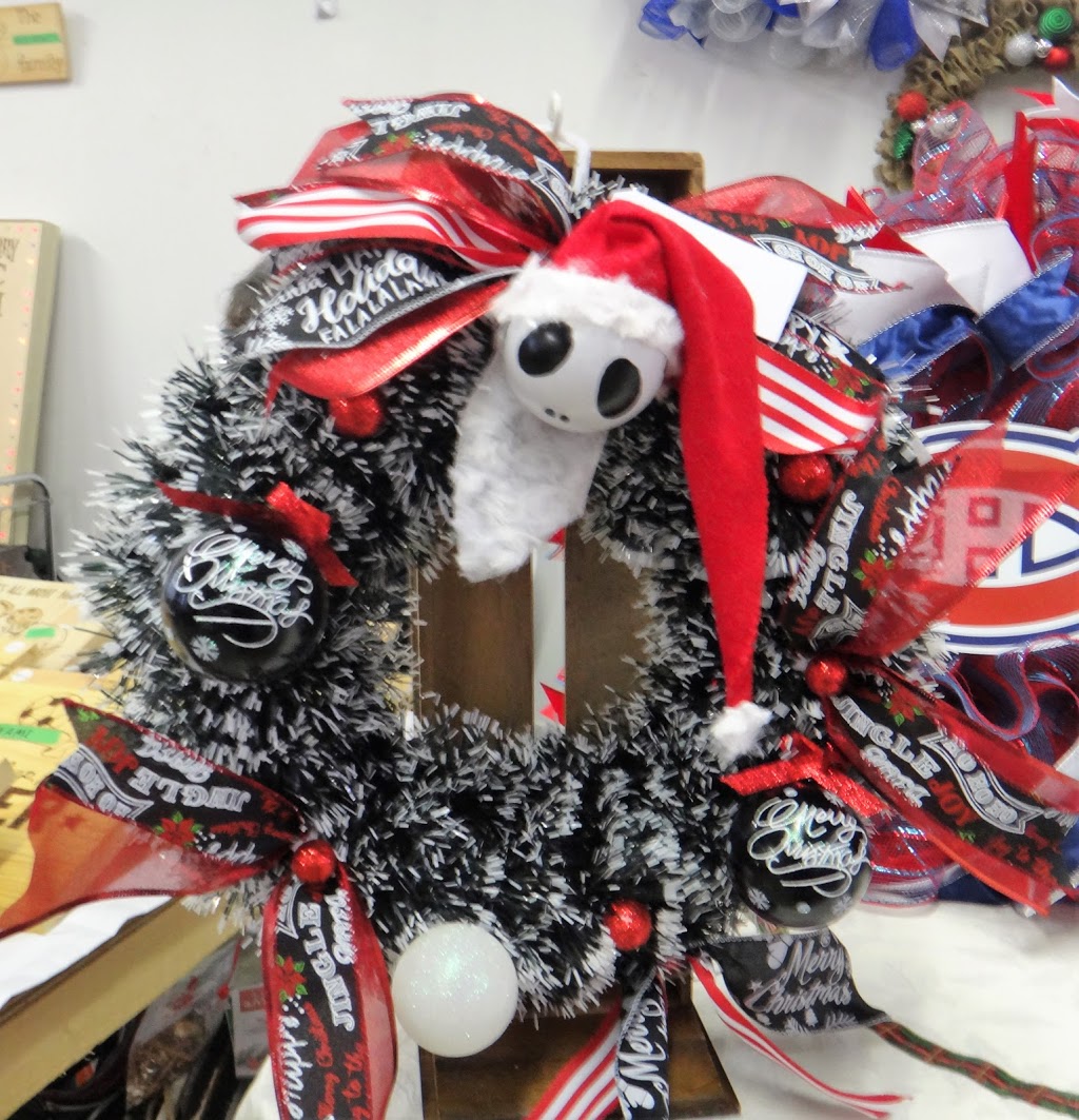 The Wreath Whisperer | North, Trent St S, Frankford, ON K0K 2C0, Canada | Phone: (613) 486-0113