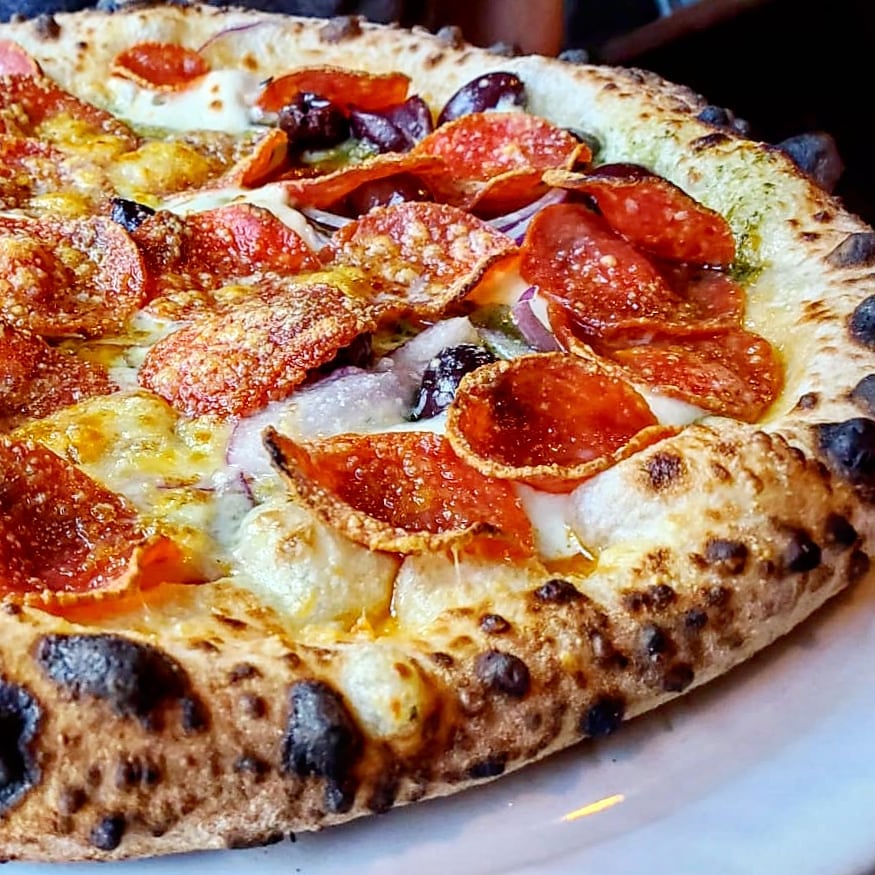 Rustica Pizza Vino | 132 Mississaga St E, Orillia, ON L3V 1V7, Canada | Phone: (705) 259-6000