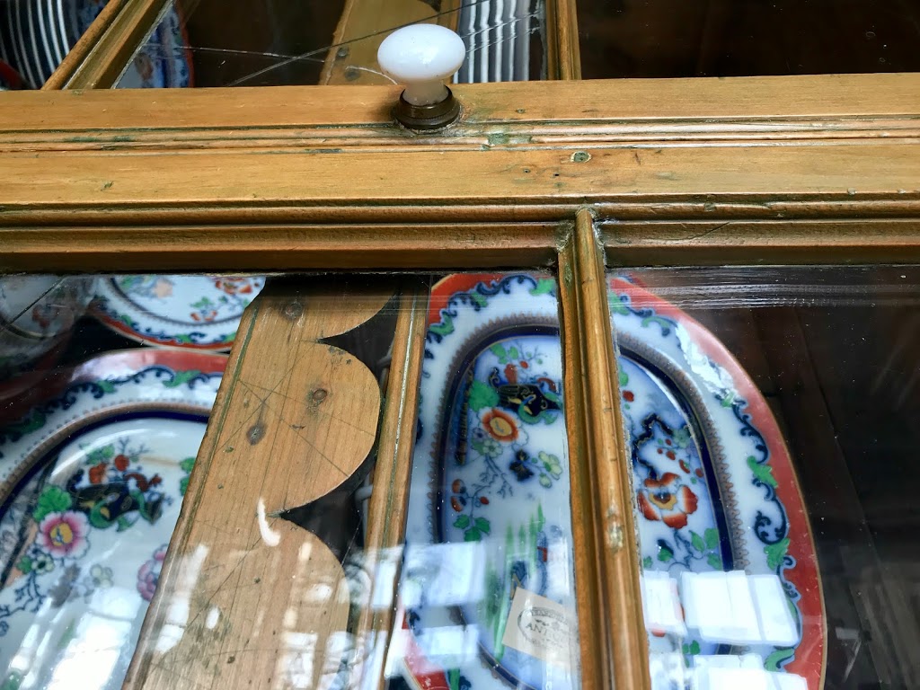 Barriefield Antiques | 242 James St, Kingston, ON K7K 5P5, Canada | Phone: (613) 549-3349