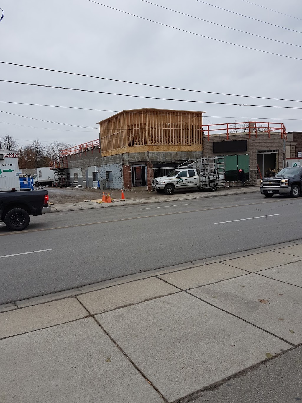 Provincial Glass & Mirror Ltd | 229 Horton St E, London, ON N6B 1L1, Canada | Phone: (519) 433-3501