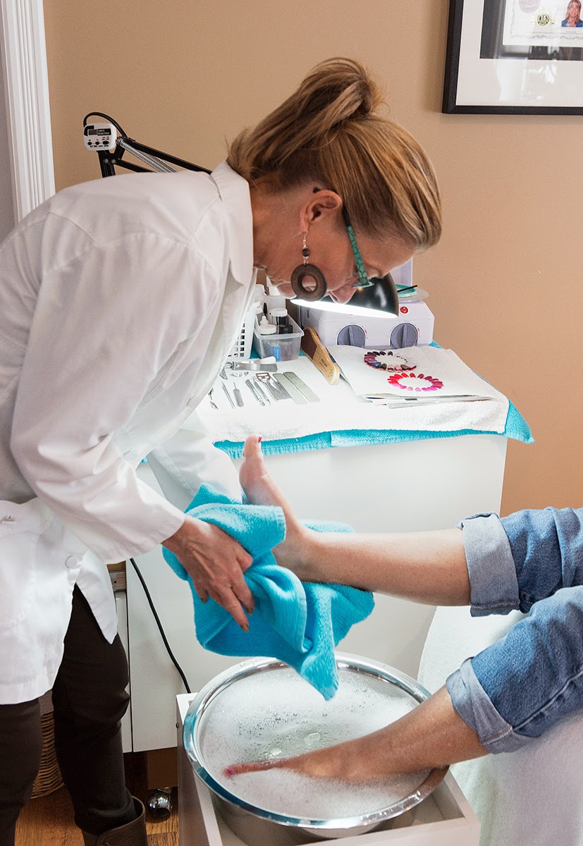 Erins Nail Design/Ingrown Solutions | 730 County Rd 28, Belleville, ON K8N 4Z7, Canada | Phone: (613) 848-2444