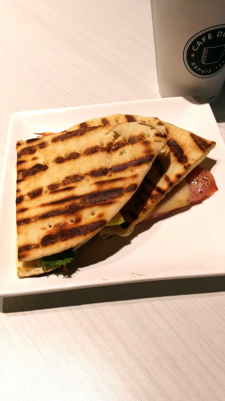 Café Dépôt | 2505 Rue des Nations Bombardier, Ville, Saint-Laurent, QC H4R 3C8, Canada | Phone: (514) 332-5355
