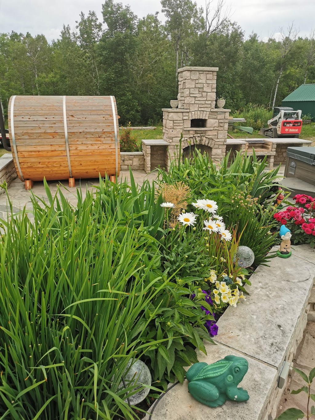 COZY CATS BED & BREAKFAST | Sydney Bay Rd, Ontario N0H 1X0, Canada | Phone: (519) 534-2273