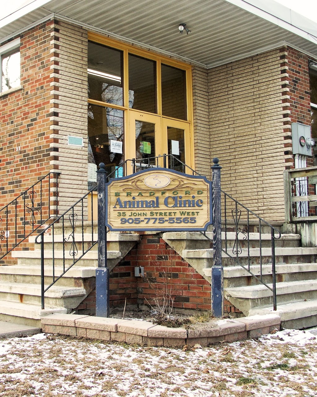 Bradford Animal Clinic | 35 John St W, Bradford, ON L3Z 2B4, Canada | Phone: (905) 775-5565