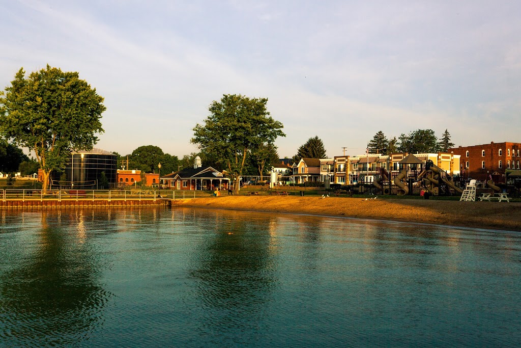 Pier Lake St Clair | Lake St Clair, Washington St, New Baltimore, MI 48047, USA