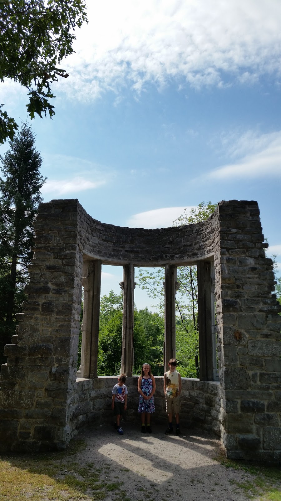 Lauriault Trail | Promenade Champlain, Chelsea, QC J9J, Canada