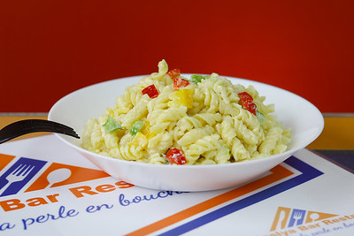 ChoNeslya Bar Restaurant | 3800 Rue 24e, Laval-Ouest, QC H7R 2L5, Canada | Phone: (514) 582-7719