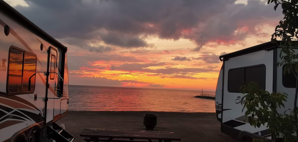 Camping Plage St-Jude | 16 Chem. de la Plage, Saint-Gédéon, QC G0W 2P0, Canada | Phone: (418) 345-2670
