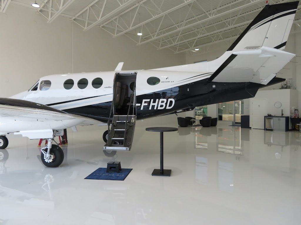 Fast Air Executive Aviation - West | Hangar C, 1205 Townline Rd, Abbotsford, BC V2T 6E1, Canada | Phone: (888) 372-3780