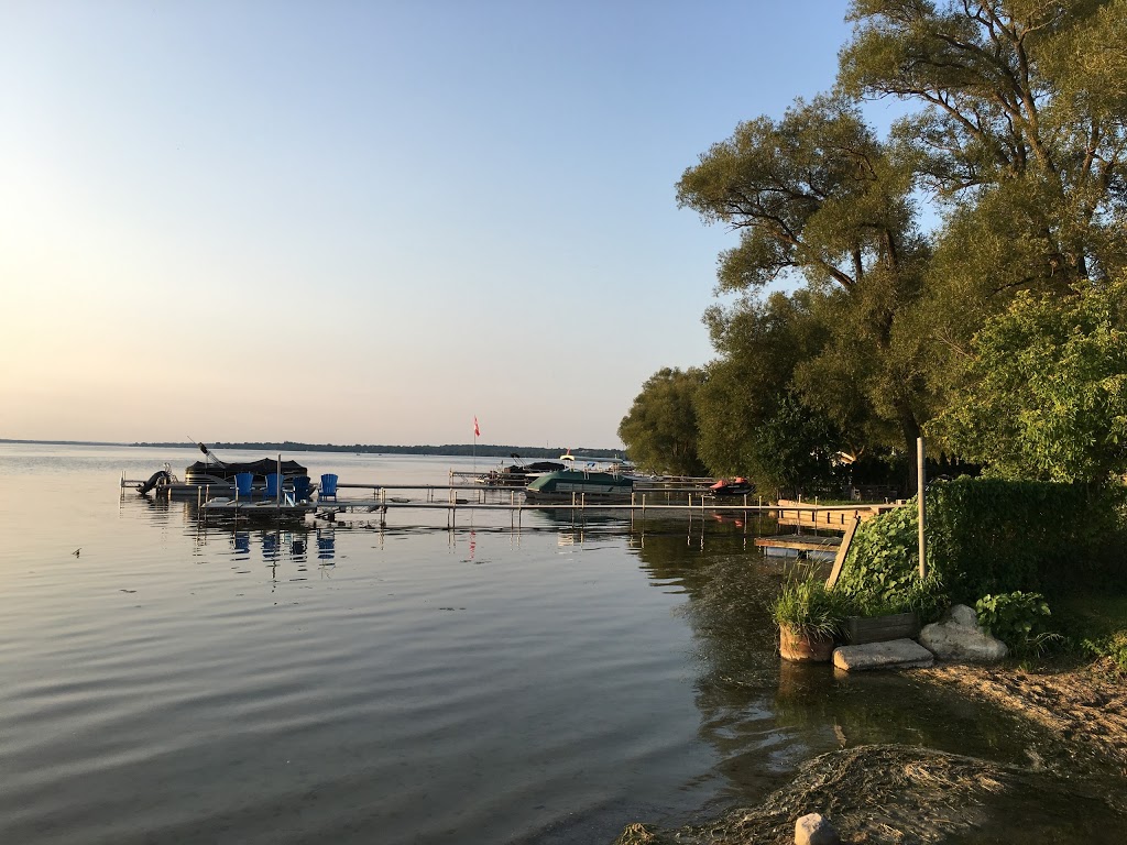 Glenwood Beach Park | 488 Lake Dr S, Keswick, ON L4P 1R6, Canada | Phone: (905) 476-4301 ext. 2354