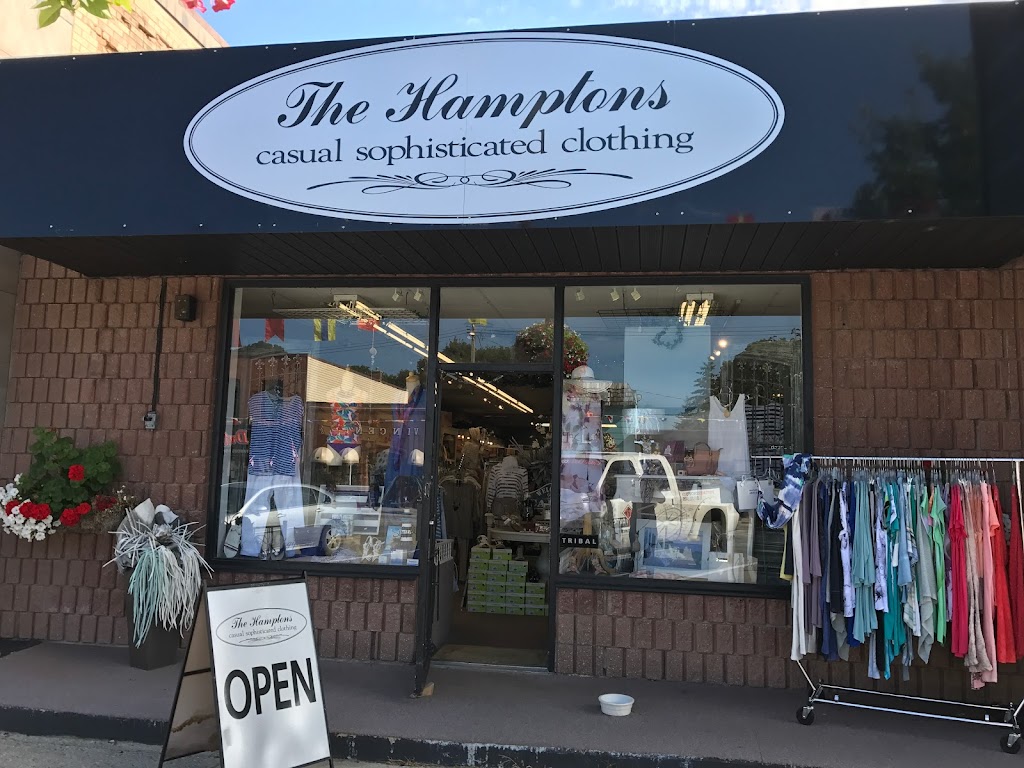 The Hamptons | 158 High St, Southampton, ON N0H 2L0, Canada | Phone: (519) 797-2992