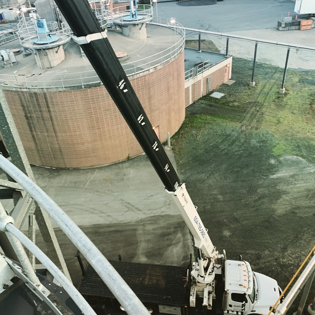 Wishlow Crane | 6736 Henry St, Chilliwack, BC V2R 2Z9, Canada | Phone: (604) 795-0683