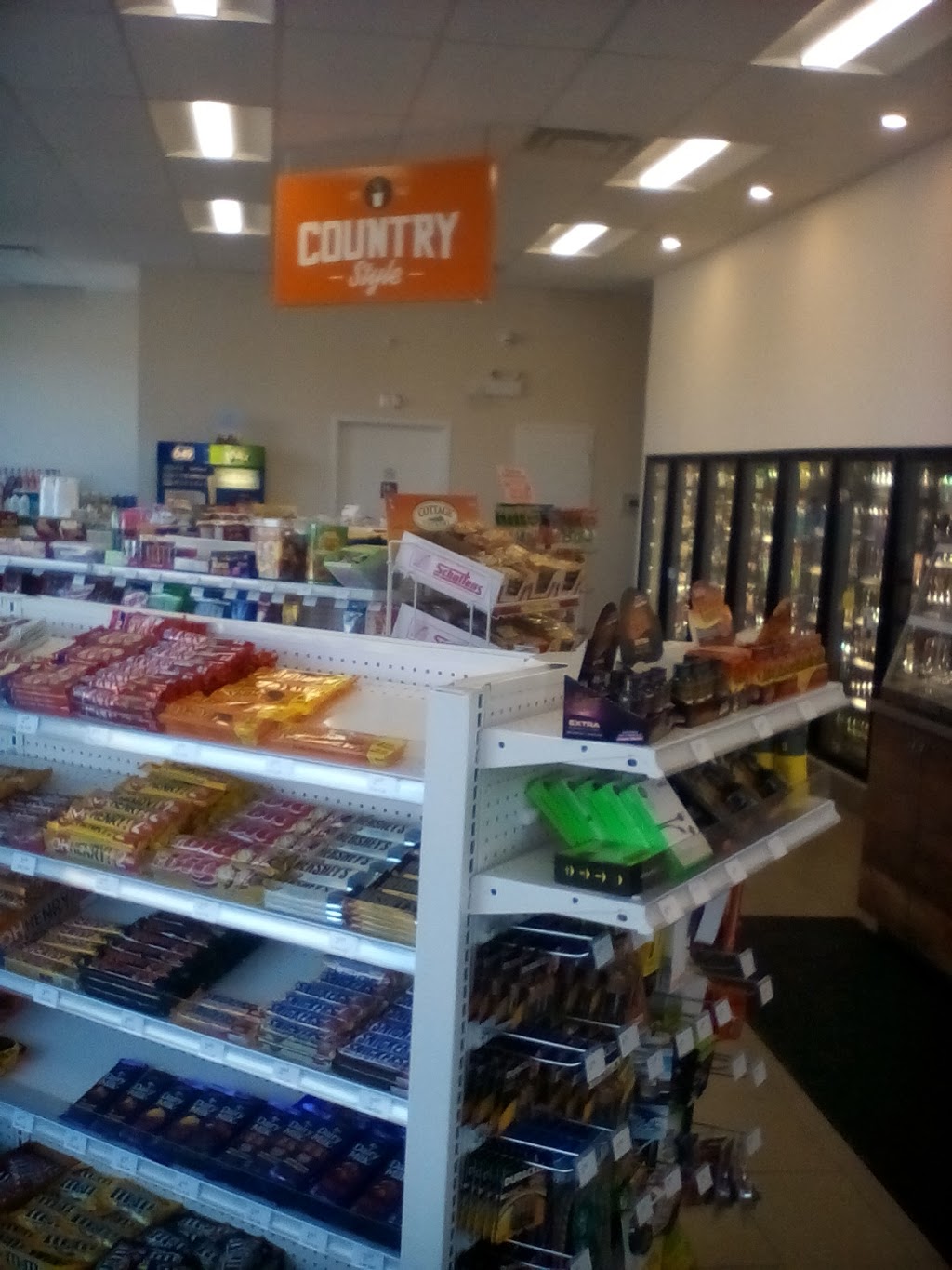 Pioneer Energy Gas Station | 334 Norwich Ave, Woodstock, ON N4S 3W2, Canada | Phone: (519) 421-0828