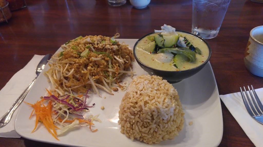 Supons Thai Kitchen | 111 N Samish Way, Bellingham, WA 98225, USA | Phone: (360) 676-4102