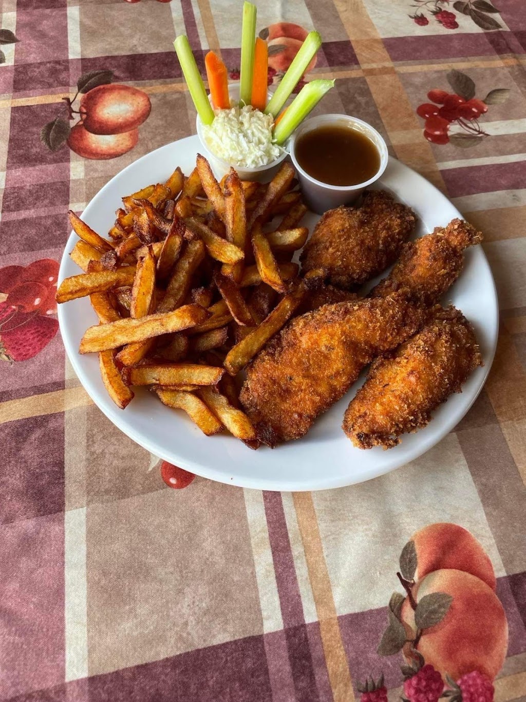 Club Gatineau | 1 Chem. de la Rivière Gatineau, Antoine-Labelle, QC J0W 1C0, Canada | Phone: (819) 440-9566