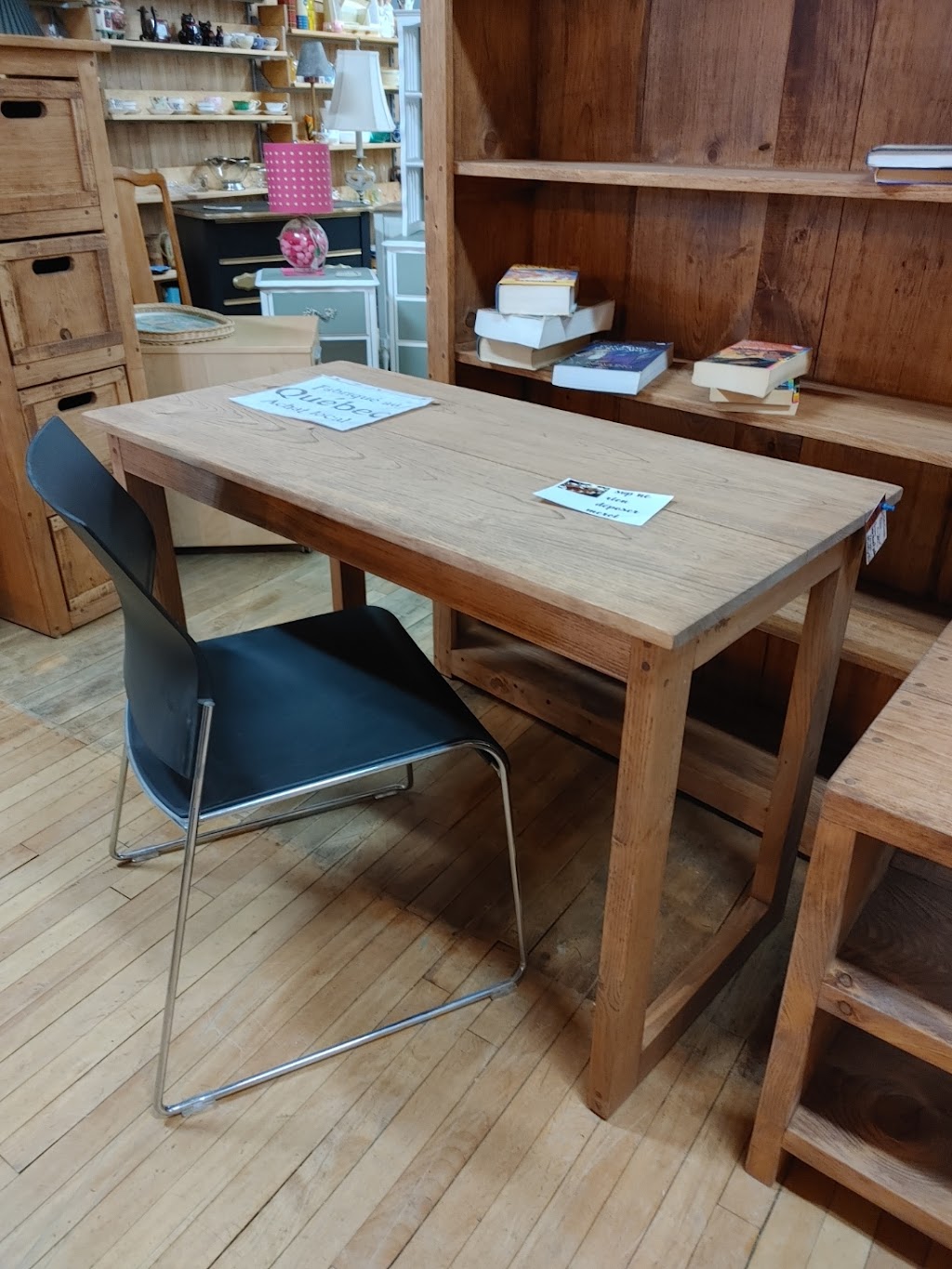 Brocante Demers | 9 Rue de Cookshire, Sawyerville, QC J0B 3A0, Canada | Phone: (873) 541-8333