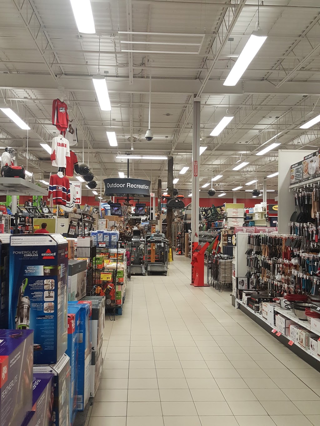 Canadian Tire | University Plaza, 2650 Tecumseh Rd W, Windsor, ON N9B 3R1, Canada | Phone: (519) 252-7743