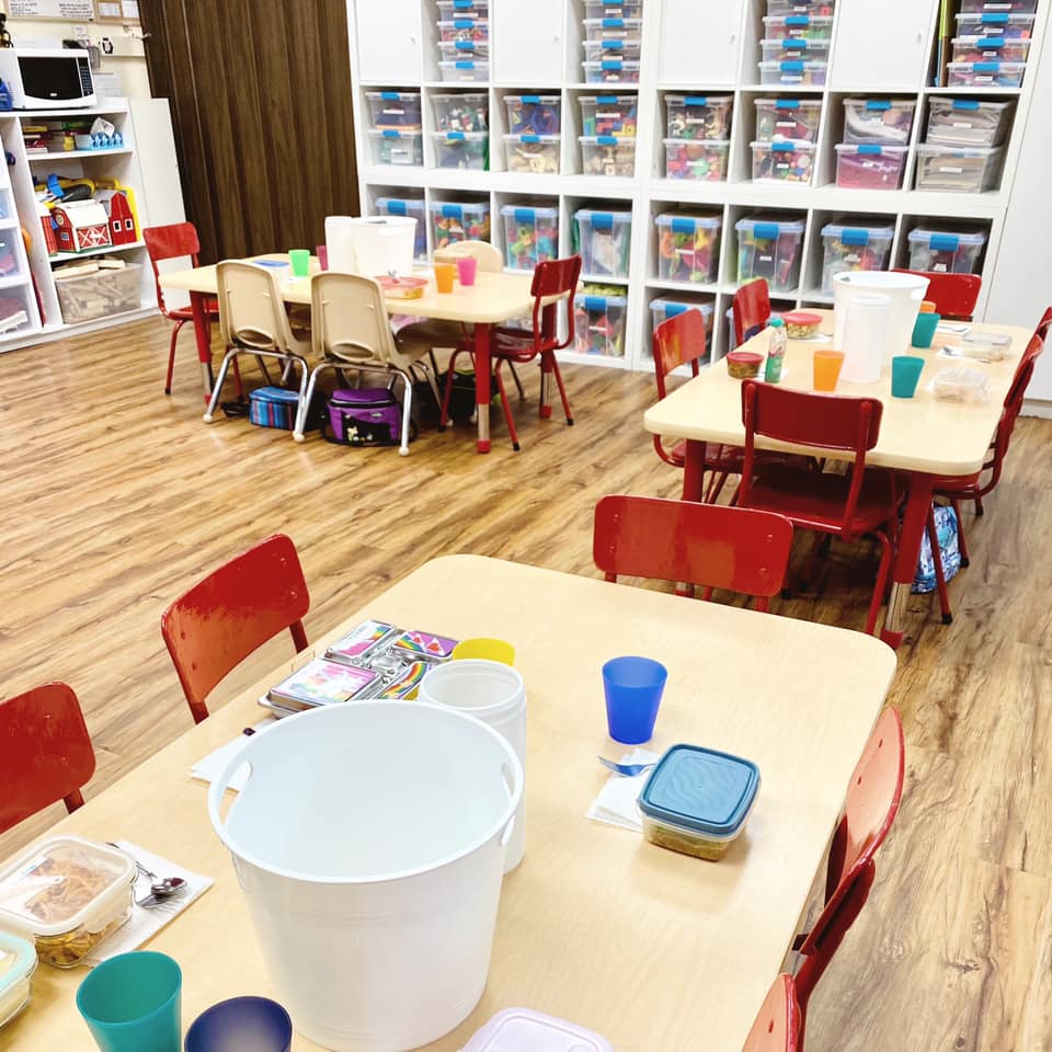 Bella Balloon Childcare Centre | 515 W Windsor Rd, North Vancouver, BC V7N 2N7, Canada | Phone: (604) 984-4481