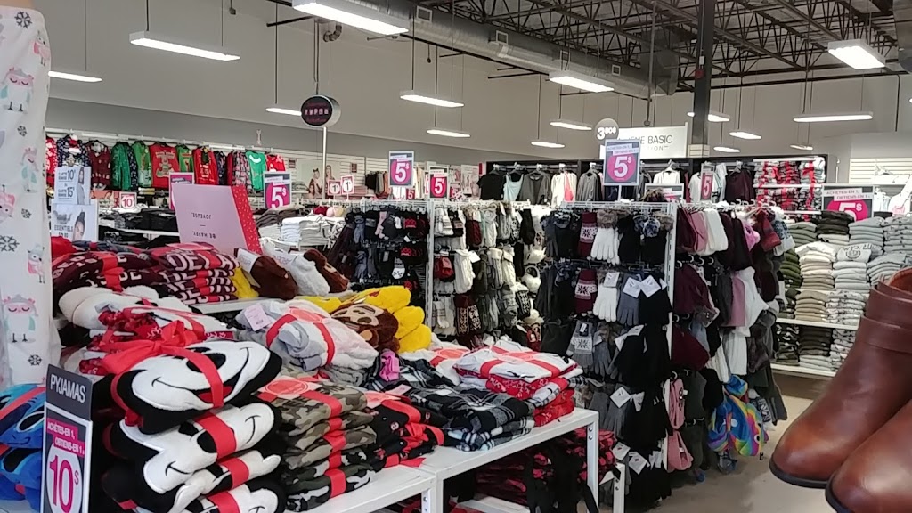Ardene | 367 Boulevard Arthur-Sauvé, Saint-Eustache, QC J7P 2B1, Canada | Phone: (514) 285-0793