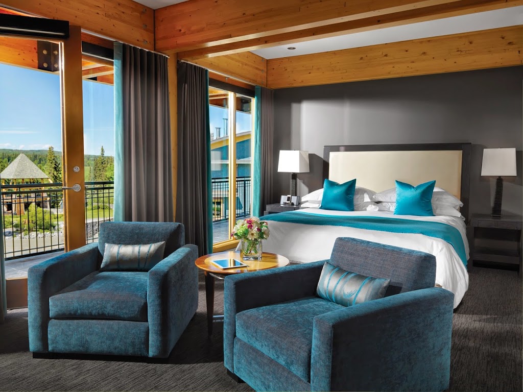 Azuridge Estate Hotel | 178057 272 St W, Priddis, AB T0L 1W0, Canada | Phone: (403) 931-0100