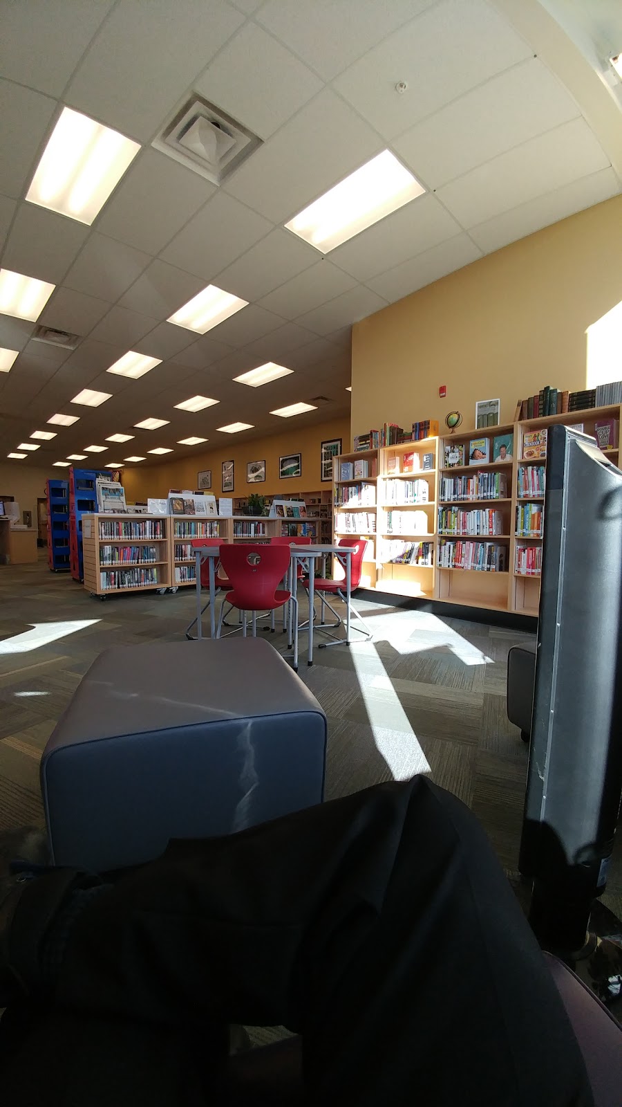 Red Deer Public Library - Timberlands Branch | 300 Timothy Dr, Red Deer, AB T4P 0L1, Canada | Phone: (403) 346-4576