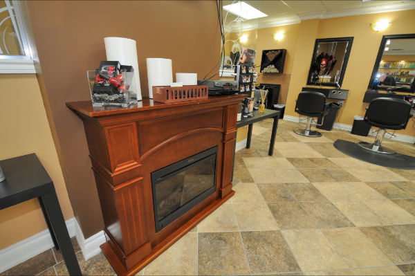 Salon Brittash | 462 Cheapside St, London, ON N5Y 3X2, Canada | Phone: (519) 433-8660