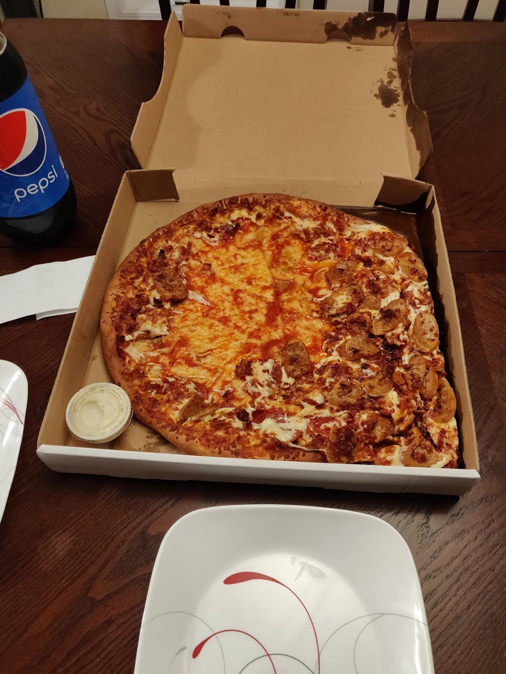 Pizzeria Alonzo Plus | 2 Avenue du Pont unit 3, Gatineau, QC J8V 1E5, Canada | Phone: (819) 568-4141