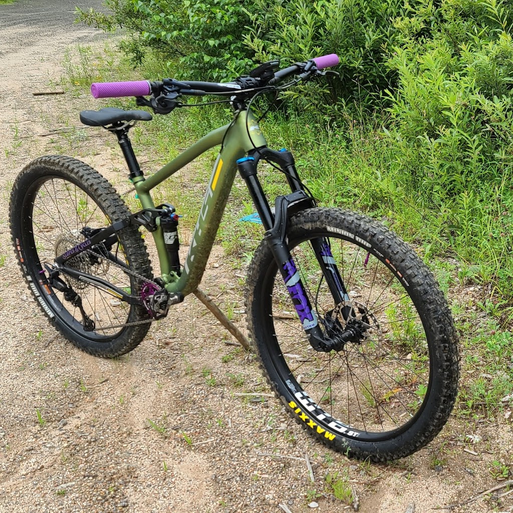 Slopes and Cycles Bicycle Shop | 4 Queen St, Bridgetown, NS B0S 1C0, Canada | Phone: (902) 312-1313