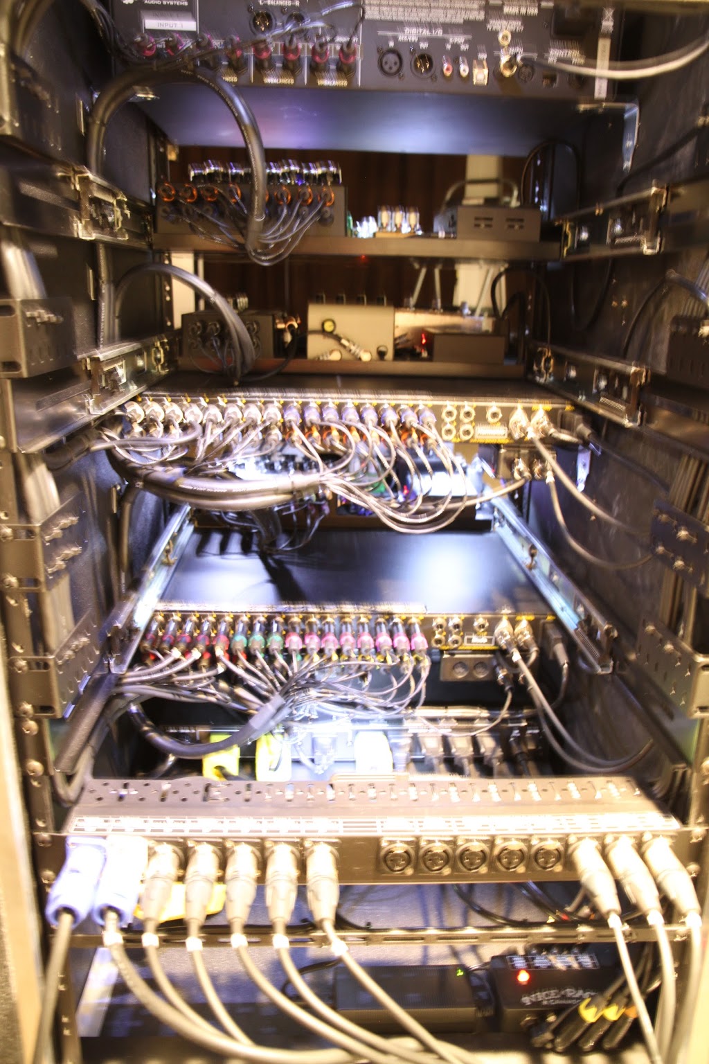 Nice Rack Canada, Inc. | 33 Villiers St #107, Toronto, ON M5A 1A9, Canada | Phone: (416) 461-2245