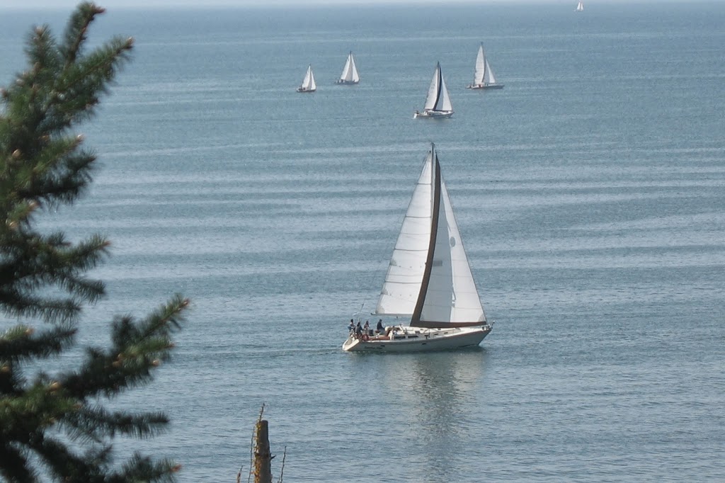 Ocean Rose Bed And Breakfast | 14466 Sunset Drive, White Rock, BC V4B 2V8, Canada | Phone: (604) 531-8398