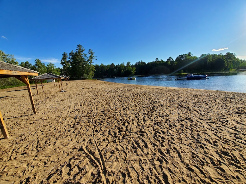 Pine Cliff Resort | 10 Allingham Ln, Combermere, ON K0J 1L0, Canada | Phone: (613) 756-3014
