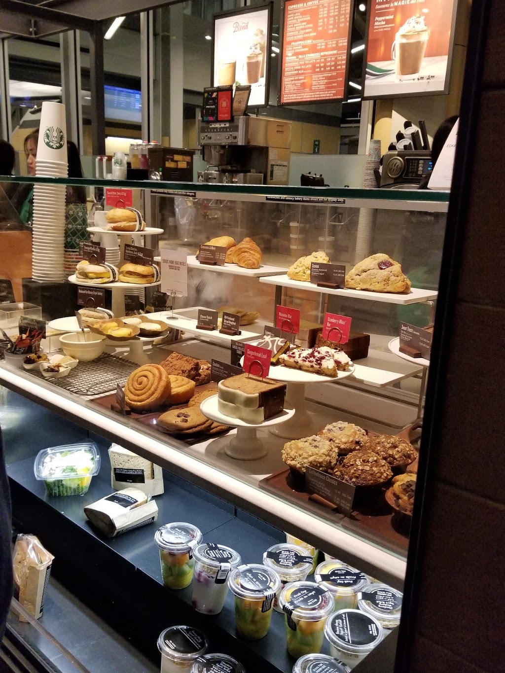 Starbucks - US Departures YVR Vancouver | 3211 Grant McConachie Way, Richmond, BC V7B 1X7, Canada | Phone: (604) 231-3731