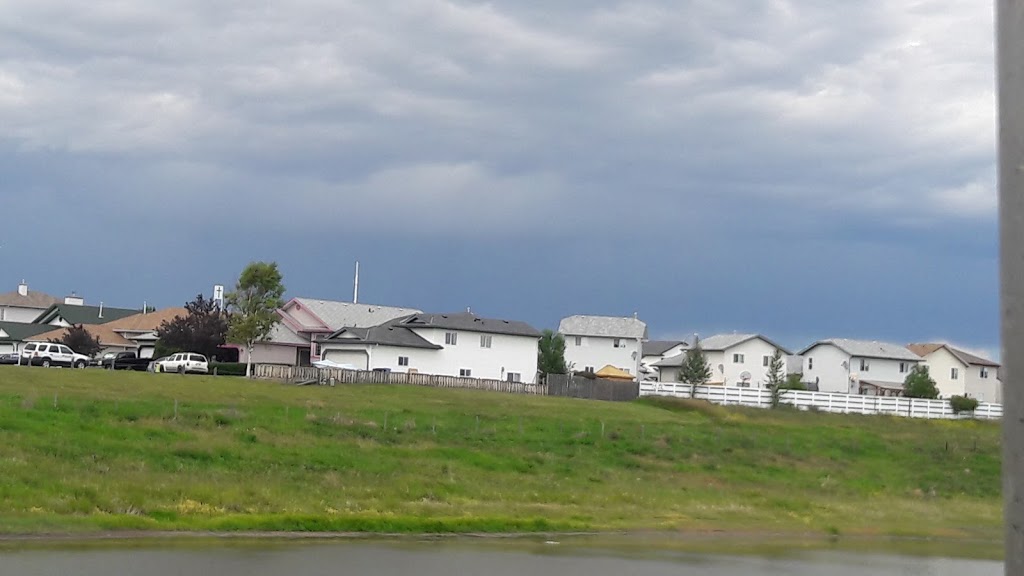 Applewood Park | 31 Appleridge Green SE, Calgary, AB T2A 7R6, Canada | Phone: (403) 268-2489
