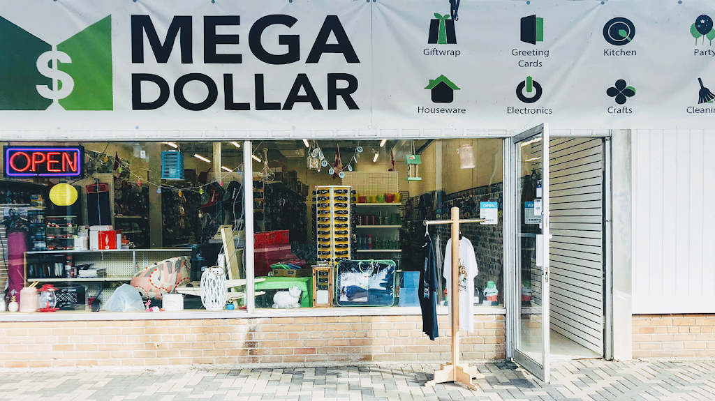 Mega Dollar | 29 Plaza Dr, Iroquois, ON K0E 1K0, Canada | Phone: (613) 652-1048