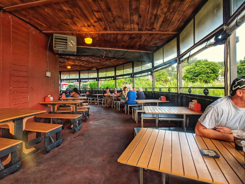The Silo | 115 N Water St, Lewiston, NY 14092, USA | Phone: (716) 754-9680