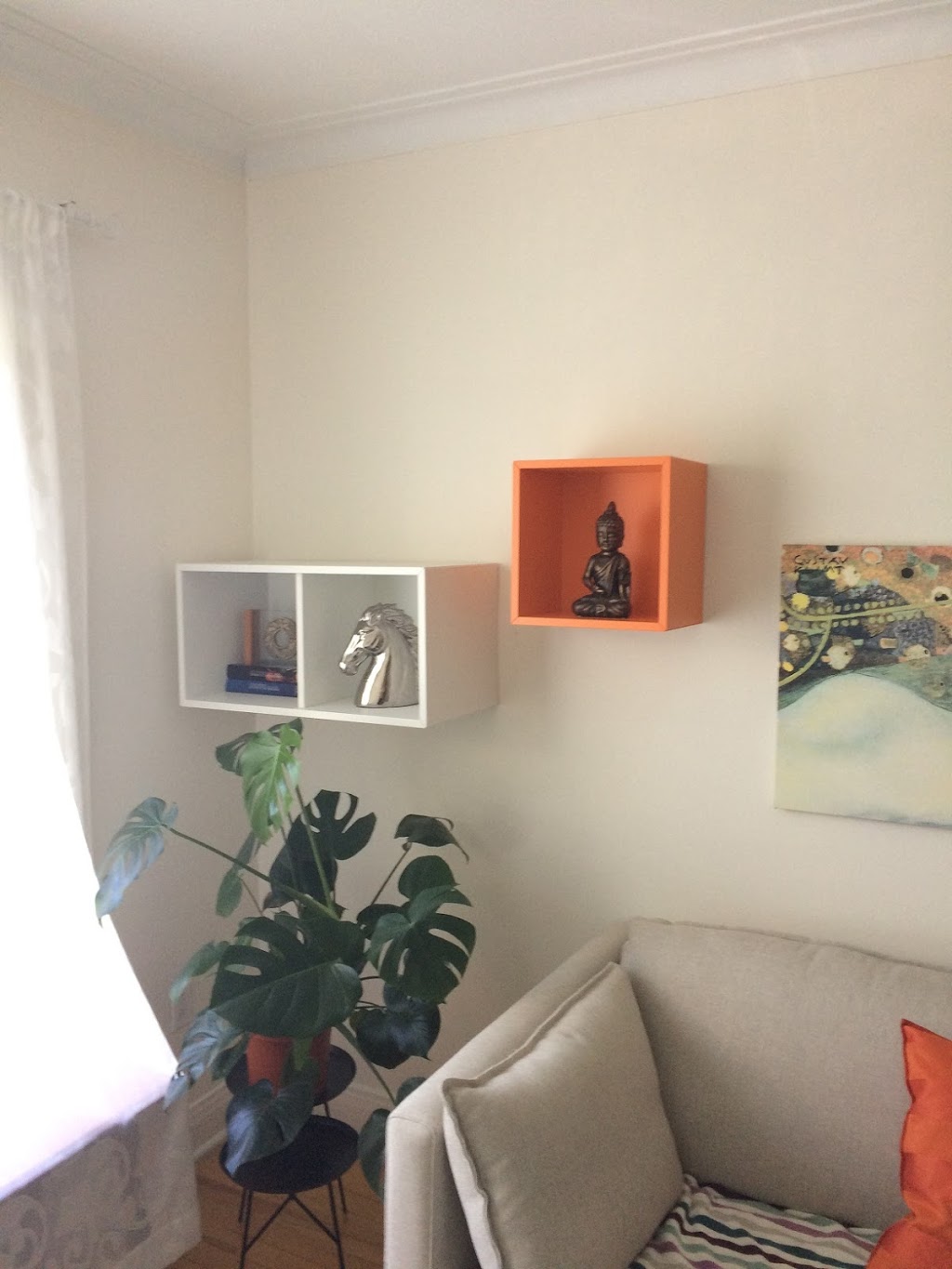 Retrouvailles | 1600 Rue Legendre E, Montréal, QC H2M 2K7, Canada | Phone: (514) 383-5333