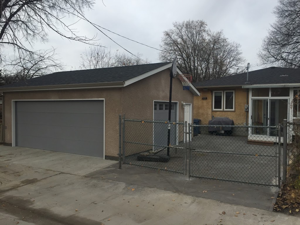 Bayward Builders Ltd. Garage Builders In Winnipeg | 921 Elmhurst Rd, Winnipeg, MB R3R 3X8, Canada | Phone: (204) 396-3331